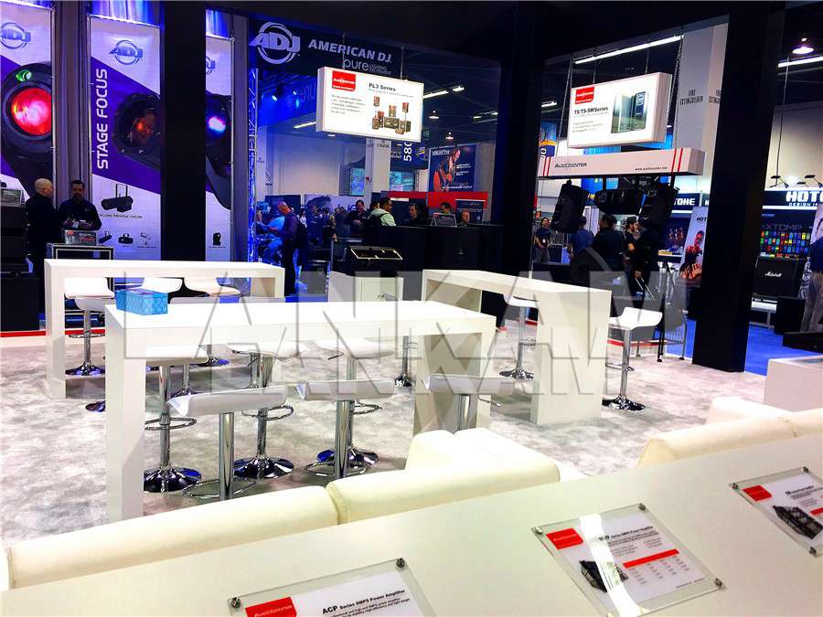 Auidocenter    2016 NAMM SHOW