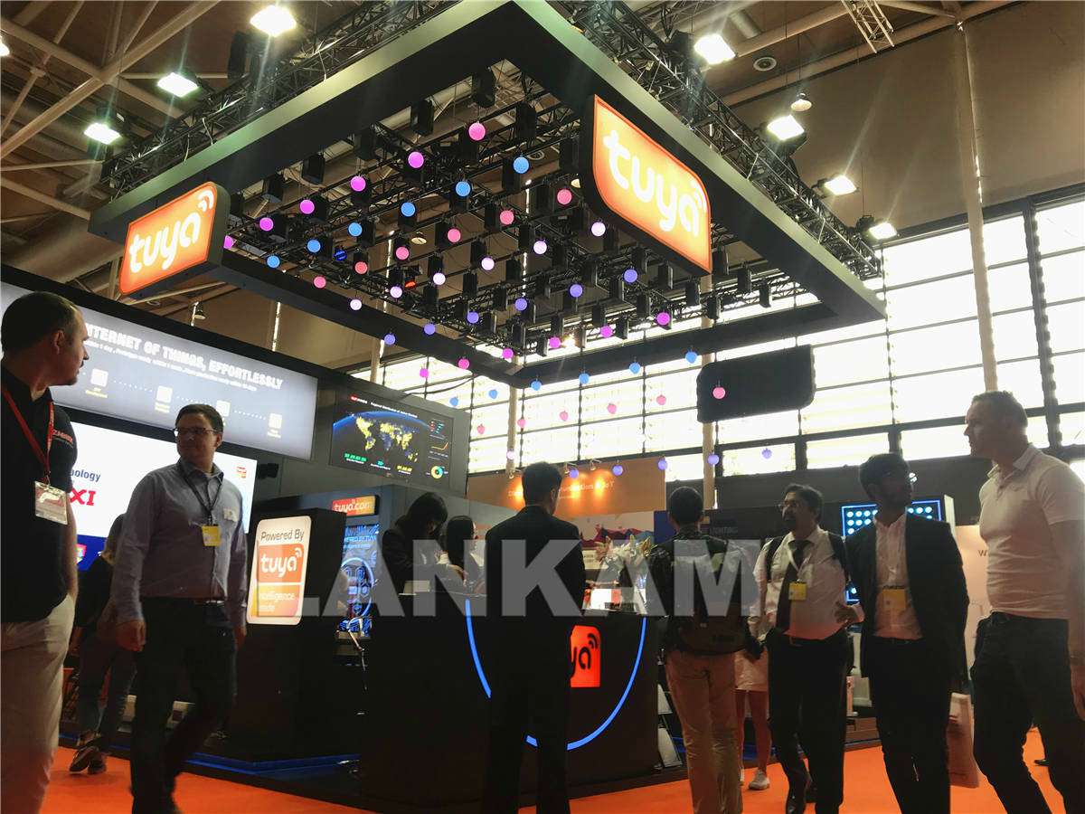 TUYA    2018 CEBIT